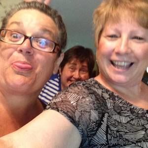 Meet your Posher, Valerie